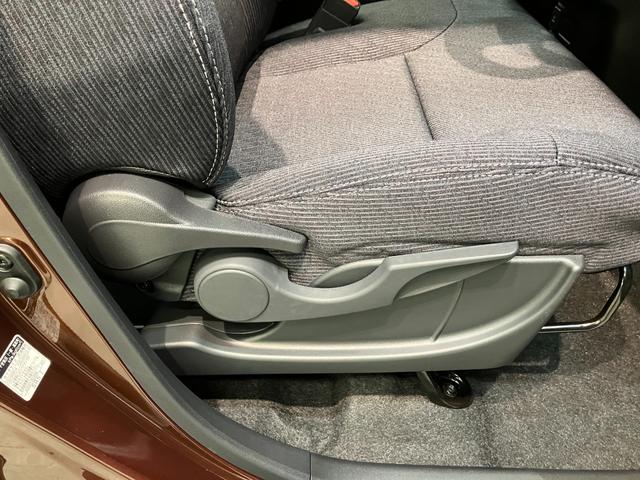 ムーヴＧ　左側電動スライドドア　コーナーセンサー　届出済未使用車衝突被害軽減ブレーキ　コーナーセンサー　バックカメラ（ナビ装着時用）　左側電動スライドドア　ＬＥＤヘッドライト　オートライト　オートエアコン　電動パーキングブレーキ　スマートキー　エコアイドル（滋賀県）の中古車