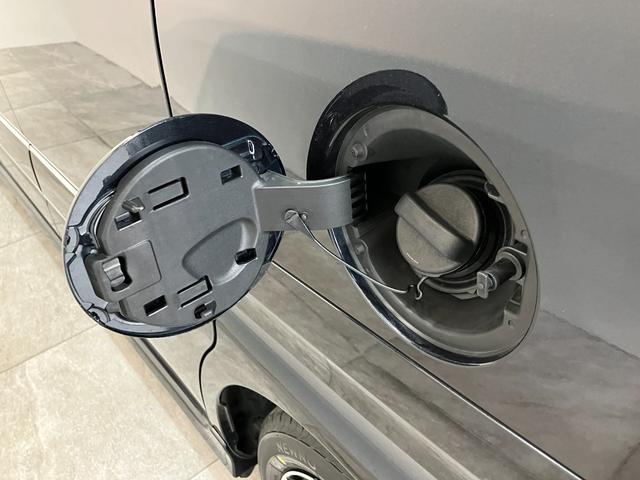 タントカスタムＸスタイルセレクション　フルセグナビ　バックカメラ衝突被害軽減ブレーキ　コーナーセンサー　フルセグナビ　Ｂｌｕｅｔｏｏｔｈ　ＤＶＤ　ＵＳＢ　バックカメラ　前後ドラレコ　両側電動スライド　前席シートヒーター　ＬＥＤ　スマートキー　タイヤ４本新品交換済み（滋賀県）の中古車