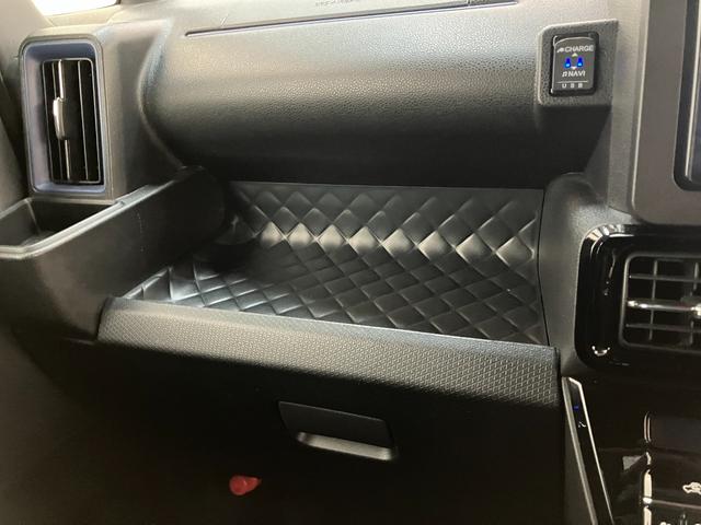 タントカスタムＸスタイルセレクション　フルセグナビ　バックカメラ衝突被害軽減ブレーキ　コーナーセンサー　フルセグナビ　Ｂｌｕｅｔｏｏｔｈ　ＤＶＤ　ＵＳＢ　バックカメラ　前後ドラレコ　両側電動スライド　前席シートヒーター　ＬＥＤ　スマートキー　タイヤ４本新品交換済み（滋賀県）の中古車