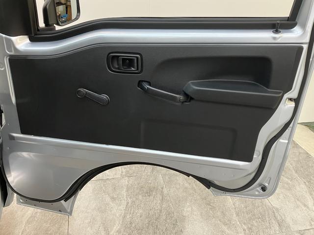 ハイゼットトラックスタンダード　農用スペシャル　４ＷＤ　デフロック　ＣＶＴ車衝突被害軽減ブレーキ　パートタイム４ＷＤ　デフロック　ＡＭ／ＦＭラジオ　マニュアルエアコン　マニュアルレベリング　オートライト　荷台作業灯　リヤ４枚リーフスプリング（滋賀県）の中古車