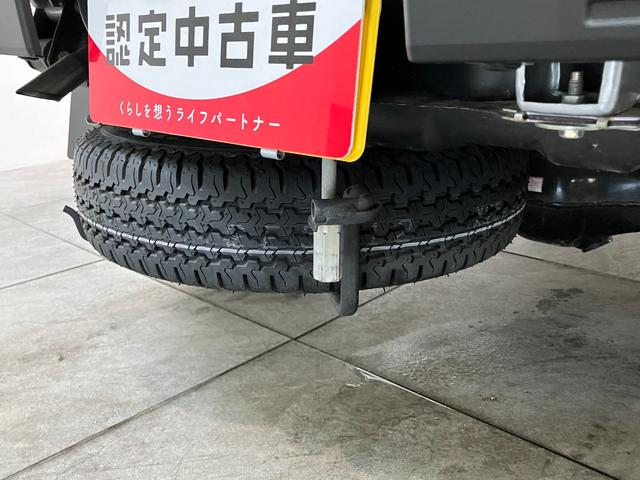 ハイゼットトラックスタンダード　農用スペシャル　４ＷＤ　デフロック　ＣＶＴ車衝突被害軽減ブレーキ　パートタイム４ＷＤ　デフロック　ＡＭ／ＦＭラジオ　マニュアルエアコン　マニュアルレベリング　オートライト　荷台作業灯　リヤ４枚リーフスプリング（滋賀県）の中古車