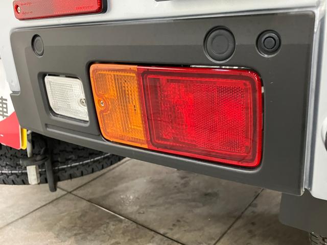 ハイゼットトラックスタンダード　農用スペシャル　４ＷＤ　デフロック　ＣＶＴ車衝突被害軽減ブレーキ　パートタイム４ＷＤ　デフロック　ＡＭ／ＦＭラジオ　マニュアルエアコン　マニュアルレベリング　オートライト　荷台作業灯　リヤ４枚リーフスプリング（滋賀県）の中古車