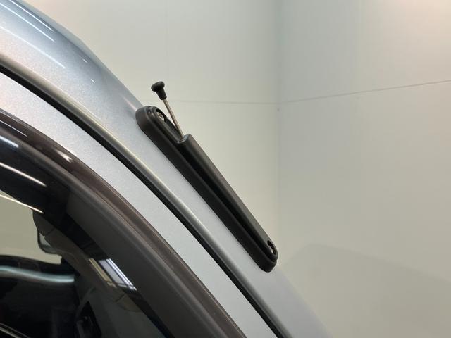 ハイゼットトラックスタンダード　農用スペシャル　４ＷＤ　デフロック　ＣＶＴ車衝突被害軽減ブレーキ　パートタイム４ＷＤ　デフロック　ＡＭ／ＦＭラジオ　マニュアルエアコン　マニュアルレベリング　オートライト　荷台作業灯　リヤ４枚リーフスプリング（滋賀県）の中古車