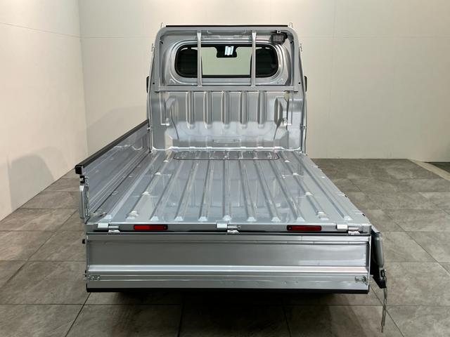 ハイゼットトラックスタンダード　農用スペシャル　４ＷＤ　デフロック　ＣＶＴ車衝突被害軽減ブレーキ　パートタイム４ＷＤ　デフロック　ＡＭ／ＦＭラジオ　マニュアルエアコン　マニュアルレベリング　オートライト　荷台作業灯　リヤ４枚リーフスプリング（滋賀県）の中古車