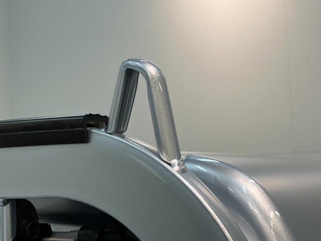 ハイゼットトラックスタンダード　農用スペシャル　４ＷＤ　デフロック　ＣＶＴ車衝突被害軽減ブレーキ　パートタイム４ＷＤ　デフロック　ＡＭ／ＦＭラジオ　マニュアルエアコン　マニュアルレベリング　オートライト　荷台作業灯　リヤ４枚リーフスプリング（滋賀県）の中古車