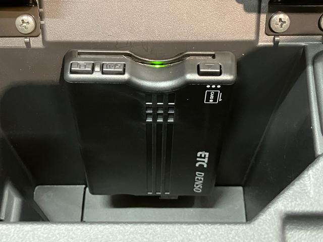 コペンセロ　フルセグナビ　Ｂカメラ　ドラレコ　リヤコーナーセンサーフルセグナビ　ＤＶＤ再生　Ｂｌｕｅｔｏｏｔｈ　前後ドラレコ　ＥＴＣ　シートヒーター　ＬＥＤヘッドライト　オートライト　スマートキー　オートエアコン　エコアイドル　リヤコーナーセンサー（滋賀県）の中古車