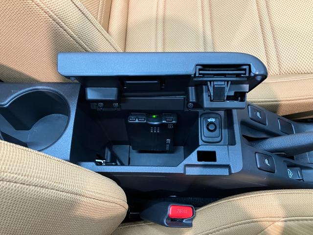 コペンセロ　フルセグナビ　Ｂカメラ　ドラレコ　リヤコーナーセンサーフルセグナビ　ＤＶＤ再生　Ｂｌｕｅｔｏｏｔｈ　前後ドラレコ　ＥＴＣ　シートヒーター　ＬＥＤヘッドライト　オートライト　スマートキー　オートエアコン　エコアイドル　リヤコーナーセンサー（滋賀県）の中古車