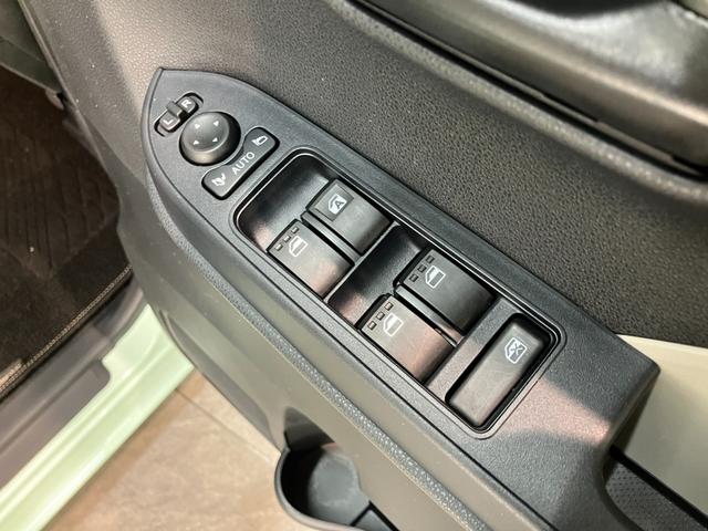 タントＸ　ＣＤステレオ　ドラレコ　シートヒーター　コーナーセンサー衝突被害軽減ブレーキ　コーナーセンサー　バックカメラ（ナビ装着時用）　ＣＤステレオ　ドラレコ　ＥＴＣ　左側電動スライドドア　前席シートヒーター　電動パーキングブレーキ　ＬＥＤヘッドライト　エコアイドル（滋賀県）の中古車