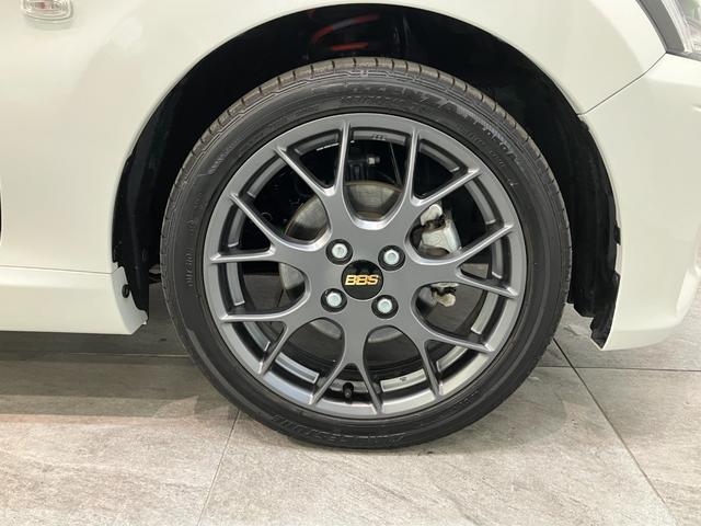 コペンＧＲスポーツ　５ＭＴ　ディスプレイオーディオ　ＢカメラＧＲ専用サスペンション　ディスプレイオーディオ　バックカメラ　Ｂｌｕｅｔｏｏｔｈ　ＵＳＢ　ＥＴＣ２．０　ＭＯＭＯ製ハンドル　レカロシート　ＢＢＳ製アルミホイール　シートヒーター　ＬＥＤ　オートライト（滋賀県）の中古車