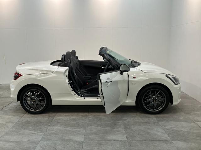 コペンＧＲスポーツ　５ＭＴ　ディスプレイオーディオ　ＢカメラＧＲ専用サスペンション　ディスプレイオーディオ　バックカメラ　Ｂｌｕｅｔｏｏｔｈ　ＵＳＢ　ＥＴＣ２．０　ＭＯＭＯ製ハンドル　レカロシート　ＢＢＳ製アルミホイール　シートヒーター　ＬＥＤ　オートライト（滋賀県）の中古車