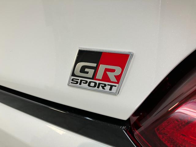 コペンＧＲスポーツ　５ＭＴ　ディスプレイオーディオ　ＢカメラＧＲ専用サスペンション　ディスプレイオーディオ　バックカメラ　Ｂｌｕｅｔｏｏｔｈ　ＵＳＢ　ＥＴＣ２．０　ＭＯＭＯ製ハンドル　レカロシート　ＢＢＳ製アルミホイール　シートヒーター　ＬＥＤ　オートライト（滋賀県）の中古車