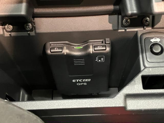 コペンＧＲスポーツ　５ＭＴ　ディスプレイオーディオ　ＢカメラＧＲ専用サスペンション　ディスプレイオーディオ　バックカメラ　Ｂｌｕｅｔｏｏｔｈ　ＵＳＢ　ＥＴＣ２．０　ＭＯＭＯ製ハンドル　レカロシート　ＢＢＳ製アルミホイール　シートヒーター　ＬＥＤ　オートライト（滋賀県）の中古車