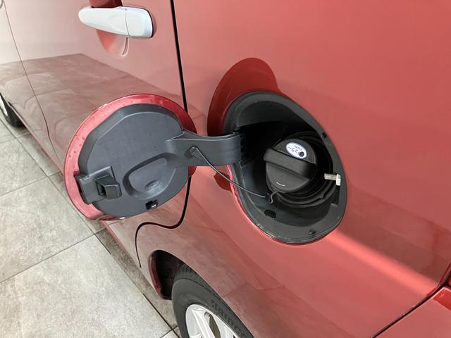 ムーヴＸリミテッド２ＳＡ３　ＣＤステレオ　シートヒーター衝突被害軽減ブレーキ　ＣＤステレオ　バックカメラ（ナビ装着時用）　シートヒーター　ＬＥＤヘッドライト　オートライト　オートエアコン　スマートキー　電動格納式ミラー　エコアイドル　タイヤ４本新品交換済み（滋賀県）の中古車