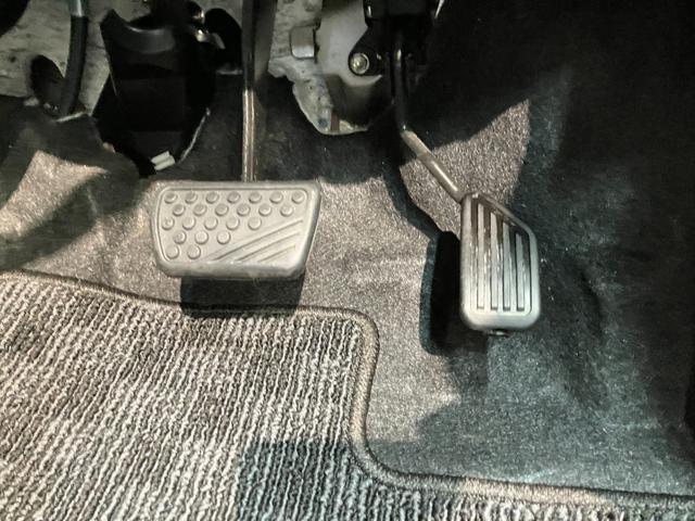 ムーヴＸリミテッド２ＳＡ３　ＣＤステレオ　シートヒーター衝突被害軽減ブレーキ　ＣＤステレオ　バックカメラ（ナビ装着時用）　シートヒーター　ＬＥＤヘッドライト　オートライト　オートエアコン　スマートキー　電動格納式ミラー　エコアイドル　タイヤ４本新品交換済み（滋賀県）の中古車