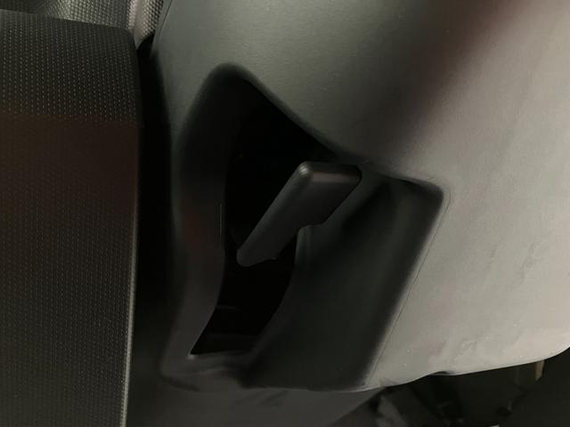 タフトＧダーククロムベンチャー　９インチＤ．Ａ　届出済未使用車衝突被害軽減ブレーキ　コーナーセンサー　９型ディスプレイオーディオ　フルセグ　バックカメラ　Ｂｌｕｅｔｏｏｔｈ　ＵＳＢ　前席シートヒーター　ＬＥＤ　オートライト　レーダークルーズコントロール（滋賀県）の中古車