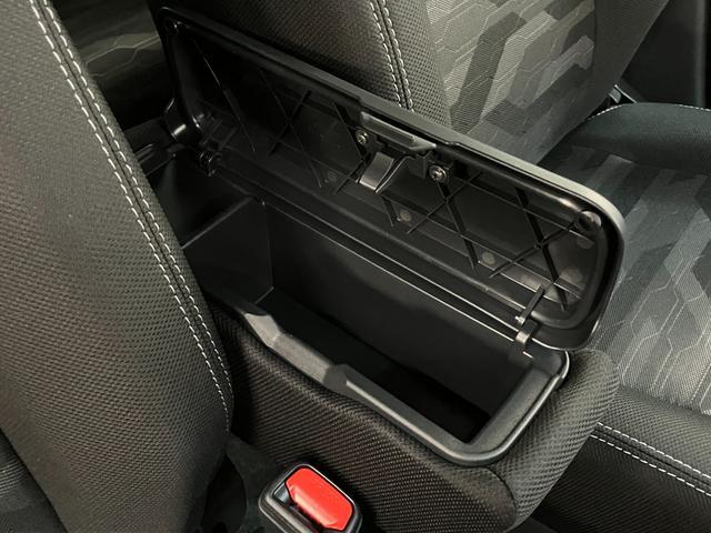 タフトＧダーククロムベンチャー　９インチＤ．Ａ　届出済未使用車衝突被害軽減ブレーキ　コーナーセンサー　９型ディスプレイオーディオ　フルセグ　バックカメラ　Ｂｌｕｅｔｏｏｔｈ　ＵＳＢ　前席シートヒーター　ＬＥＤ　オートライト　レーダークルーズコントロール（滋賀県）の中古車