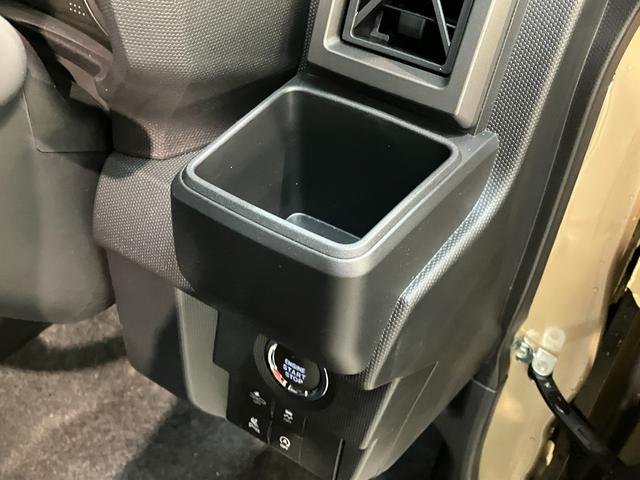 タフトＧダーククロムベンチャー　９インチＤ．Ａ　届出済未使用車衝突被害軽減ブレーキ　コーナーセンサー　９型ディスプレイオーディオ　フルセグ　バックカメラ　Ｂｌｕｅｔｏｏｔｈ　ＵＳＢ　前席シートヒーター　ＬＥＤ　オートライト　レーダークルーズコントロール（滋賀県）の中古車