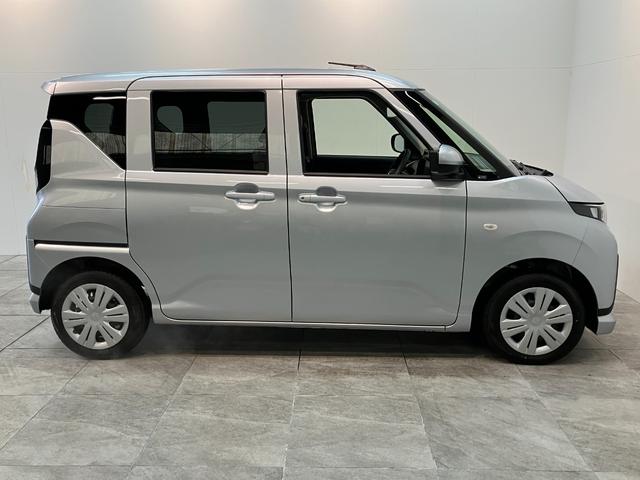 ムーヴＬ　両側スライドア　キーレス　コーナーセンサー　ＬＥＤ衝突被害軽減ブレーキ　コーナーセンサー　バックカメラ（ナビ装着時用）　両側スライドドア　ＬＥＤヘッドライト　オートライト　マニュアルエアコン　キーレスエントリー　電動格納式ミラー　エコアイドル（滋賀県）の中古車