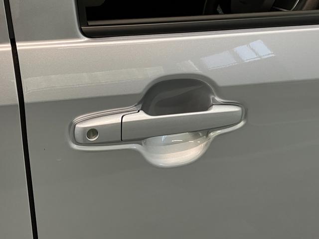 ムーヴＬ　両側スライドア　キーレス　コーナーセンサー　ＬＥＤ衝突被害軽減ブレーキ　コーナーセンサー　バックカメラ（ナビ装着時用）　両側スライドドア　ＬＥＤヘッドライト　オートライト　マニュアルエアコン　キーレスエントリー　電動格納式ミラー　エコアイドル（滋賀県）の中古車