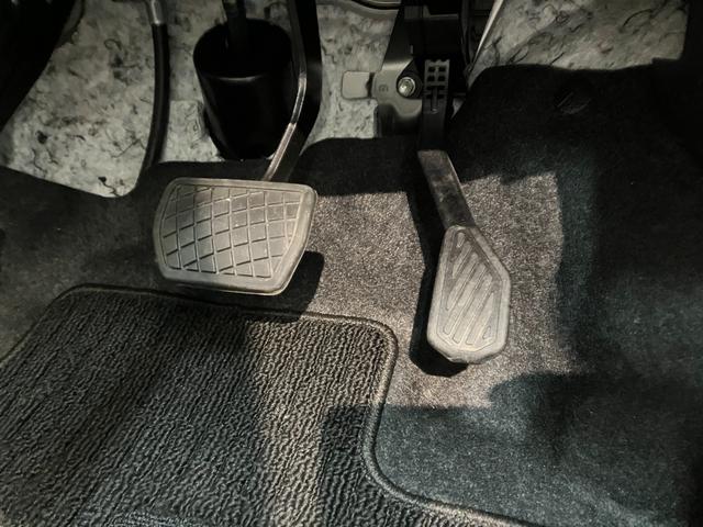 ムーヴＬ　両側スライドア　キーレス　コーナーセンサー　ＬＥＤ衝突被害軽減ブレーキ　コーナーセンサー　バックカメラ（ナビ装着時用）　両側スライドドア　ＬＥＤヘッドライト　オートライト　マニュアルエアコン　キーレスエントリー　電動格納式ミラー　エコアイドル（滋賀県）の中古車