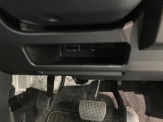 ムーヴＬ　両側スライドア　キーレス　ＬＥＤ　オートライト衝突被害軽減ブレーキ　コーナーセンサー　バックカメラ（ナビ装着時用）　両側スライドドア　ＬＥＤヘッドライト　オートライト　マニュアルエアコン　キーレスエントリー　電動格納式ミラー　エコアイドル（滋賀県）の中古車