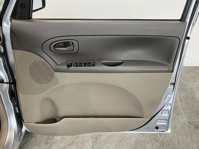 タントスローパー　リヤシート付仕様　走行３万２千キロ台福祉車両　車いす乗降車　電動ウインチ　リヤシート付　ＣＤステレオ　キーレスエントリー　電動格納式ミラー　マニュアルレベリング　マニュアルエアコン　左側スライドドア（滋賀県）の中古車