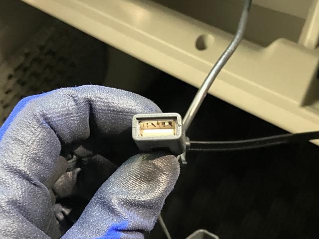 ムーヴＸターボ　ワンセグナビ　バックカメラ　スマートキーワンセグナビ　バックカメラ　ＵＳＢ　ＥＴＣ　オートライト　オートエアコン　スマートキー　電動格納式ミラー　ベンチシート　マニュアルレベリング　エコアイドル　ターボ（滋賀県）の中古車