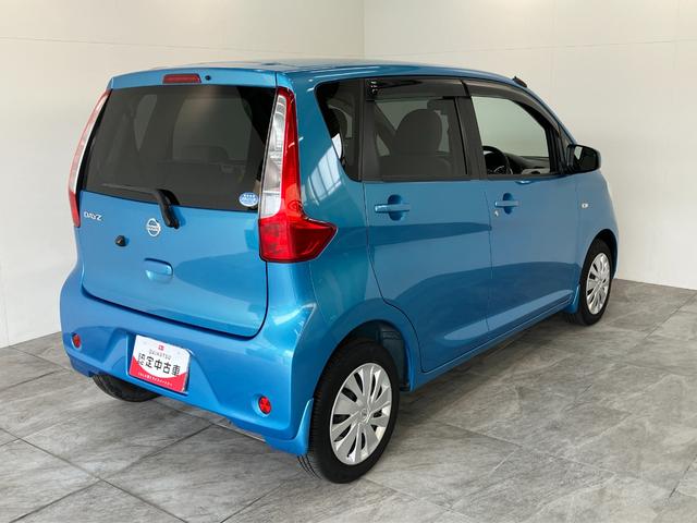 デイズＪ　フルセグナビ　バックカメラ　ドラレコ　キーレスフルセグナビ　バックカメラ　ドラレコ　ＵＳＢ　マニュアルレベリング　マニュアルエアコン　キーレスエントリー　電動格納式ミラー（滋賀県）の中古車