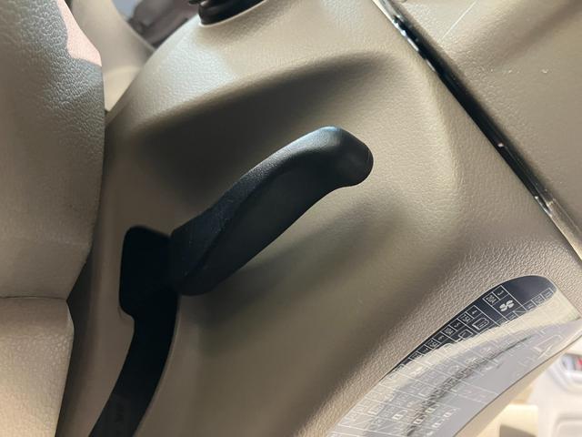 Ｎ−ＷＧＮＧ・Ａパッケージ　ワンセグナビ　バックカメラ　車検整備付衝突被害軽減ブレーキ　ワンセグナビ　バックカメラ　ＤＶＤ再生　Ｂｌｕｅｔｏｏｔｈ　ＨＩＤヘッドライト　オートライト　オートエアコン　電動格納式ミラー　スマートキー　エコアイドル（滋賀県）の中古車