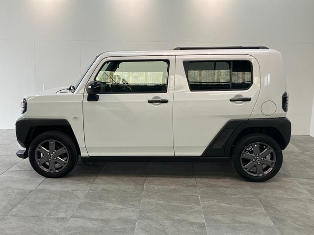 タフトＧダーククロムベンチャー　９型Ｄ．Ａ　届出済未使用車衝突被害軽減ブレーキ　コーナーセンサー　９型ディスプレイオーディオ　フルセグ　バックカメラ　Ｂｌｕｅｔｏｏｔｈ　ＵＳＢ　前席シートヒーター　ＬＥＤ　オートライト　クルーズコントロール　オートエアコン（滋賀県）の中古車