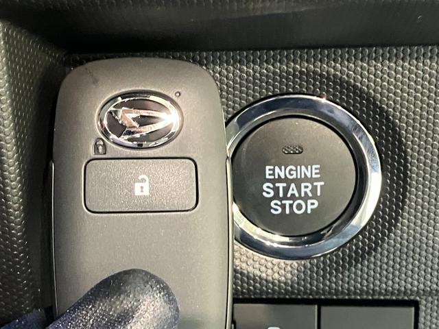 タフトＧダーククロムベンチャー　９型Ｄ．Ａ　届出済未使用車衝突被害軽減ブレーキ　コーナーセンサー　９型ディスプレイオーディオ　フルセグ　バックカメラ　Ｂｌｕｅｔｏｏｔｈ　ＵＳＢ　前席シートヒーター　ＬＥＤ　オートライト　クルーズコントロール　オートエアコン（滋賀県）の中古車