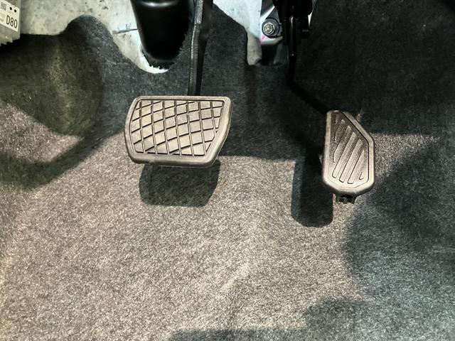 タフトＧダーククロムベンチャー　９型Ｄ．Ａ　届出済未使用車衝突被害軽減ブレーキ　コーナーセンサー　９型ディスプレイオーディオ　フルセグ　バックカメラ　Ｂｌｕｅｔｏｏｔｈ　ＵＳＢ　前席シートヒーター　ＬＥＤ　オートライト　クルーズコントロール　オートエアコン（滋賀県）の中古車