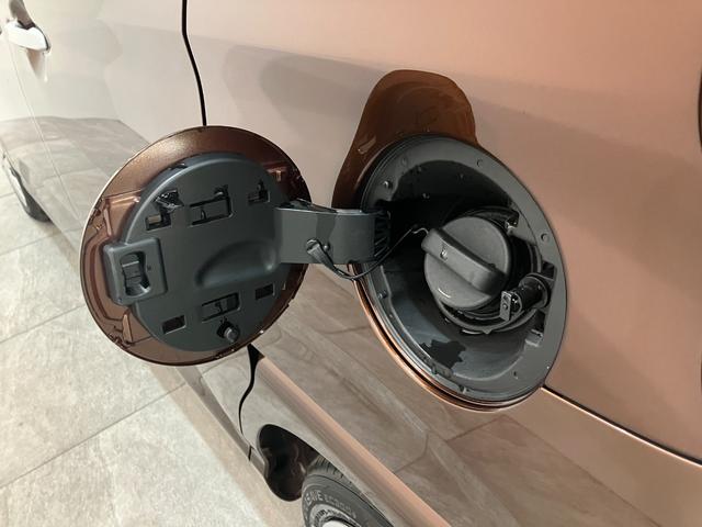 ムーヴＸ　左側電動スライドドア　スマートキー　届出済未使用車衝突被害軽減ブレーキ　コーナーセンサー　バックカメラ（ナビ装着時用）　左側電動スライドドア　ＬＥＤヘッドライト　オートライト　オートエアコン　電動格納式ミラー　スマートキー　エコアイドル（滋賀県）の中古車