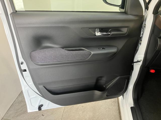 ムーヴＧ　左側電動スライドドア　スマートキー　届出済未使用車衝突被害軽減ブレーキ　コーナーセンサー　バックカメラ（ナビ装着時用）　左側電動スライドドア　ＬＥＤヘッドライト　オートライト　オートエアコン　電動パーキングブレーキ　スマートキー　エコアイドル（滋賀県）の中古車