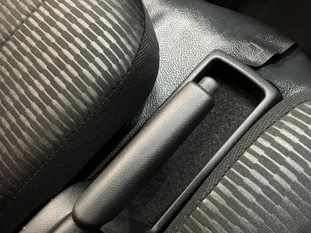 ハイゼットカーゴDX 4WD コーナーセンサー AM/FMラジオ キーレス衝突被害軽減ブレーキ スマアシ コーナーセンサー 前席パワーウインドウ AM/FMステレオ 両側スライドドア パートタイム4WD オートライト マニュアルレベリング マニュアルエアコン(滋賀県)の中古車