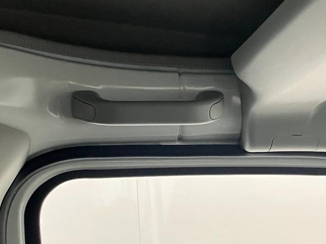 ハイゼットカーゴDX 4WD コーナーセンサー AM/FMラジオ キーレス衝突被害軽減ブレーキ スマアシ コーナーセンサー 前席パワーウインドウ AM/FMステレオ 両側スライドドア パートタイム4WD オートライト マニュアルレベリング マニュアルエアコン(滋賀県)の中古車