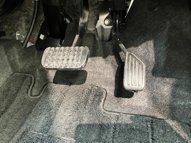 ムーヴキャンバスＧメイクアップＶＳ　ＳＡ３　フルセグナビ　Ｐカメラ　ドラレコ衝突被害軽減ブレーキ　フルセグナビ　パノラマカメラ　ＤＶＤ　Ｂｌｕｅｔｏｏｔｈ　ＵＳＢ　前後ドラレコ　ＥＴＣ　両側電動スライドドア　ＬＥＤ　オートライト　オートエアコン　タイヤ４本新品交換済み（滋賀県）の中古車