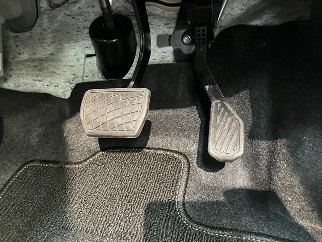 タントカスタムＲＳ　１０型ナビ　前後ドラレコ　パノラマカメラ衝突被害軽減ブレーキ　コーナーセンサー　１０型フルセグナビ　Ｂｌｕｅｔｏｏｔｈ　ＤＶＤ再生　ＵＳＢ　パノラマカメラ　前後ドラレコ　両側電動スライドドア　前席シートヒーター　ＬＥＤ　クルーズコントロール（滋賀県）の中古車