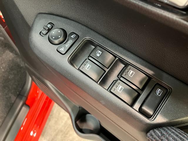 ムーヴＧ　左側電動スライドドア　コーナーセンサー　届出済未使用車衝突被害軽減ブレーキ　コーナーセンサー　バックカメラ（ナビ装着時用）　左側電動スライドドア　ＬＥＤヘッドライト　オートライト　オートエアコン　電動パーキングブレーキ　スマートキー　エコアイドル（滋賀県）の中古車