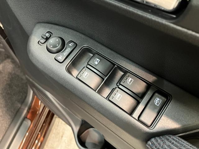 ムーヴG 左側電動スライドドア コーナーセンサー届出済未使用車衝突被害軽減ブレーキ コーナーセンサー バックカメラ(ナビ装着時用) 左側電動スライドドア LEDヘッドライト オートライト オートエアコン 電動パーキングブレーキ スマートキー エコアイドル(滋賀県)の中古車