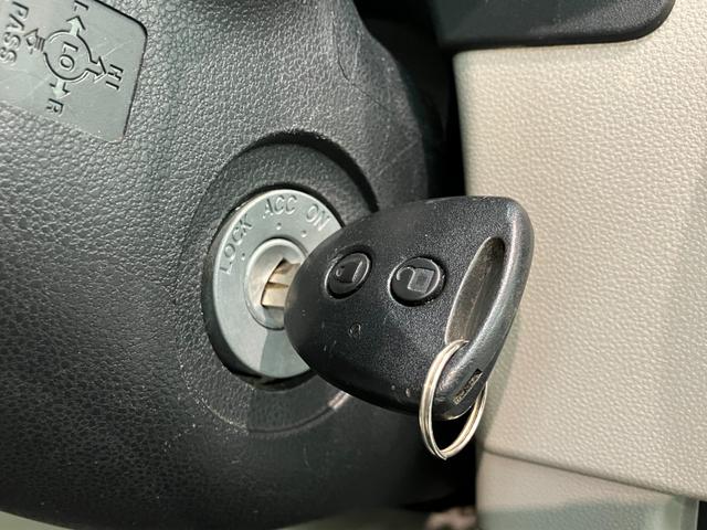 ムーヴＬ　ＳＡIII　ナビ　バックカメラ　キーレス　車検整備付衝突被害軽減ブレーキ　ナビ　Ｂｌｕｅｔｏｏｔｈ　バックカメラ　ＥＴＣ　キーレスエントリー　電動格納式ミラー　マニュアルレベリング　エコアイドル（滋賀県）の中古車