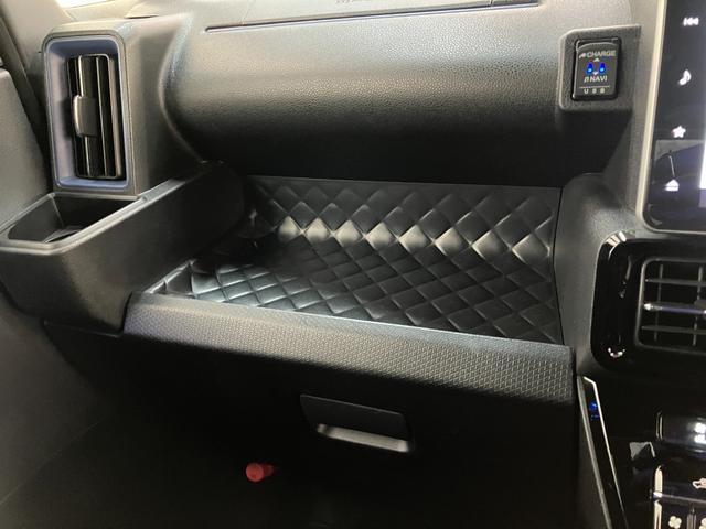 タントカスタムＸ　９型フルセグナビ　バックカメラ　前後ドラレコ衝突被害軽減ブレーキ　コーナーセンサー　９型フルセグナビ　Ｂｌｕｅｔｏｏｔｈ　ＤＶＤ　ＵＳＢ　バックカメラ　前後ドラレコ　両側電動スライドドア　前席シートヒーター　ＬＥＤ　オートライト　スマートキー（滋賀県）の中古車