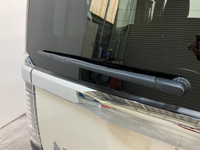 Ｎ−ＢＯＸカスタムＧ・Ｌパッケージ　フルセグナビ　バックカメラ　車検整備付フルセグナビ　バックカメラ　ＤＶＤ再生　Ｂｌｕｅｔｏｏｔｈ　ＨＩＤヘッドライト　オートエアコン　スマートキー　電動格納式ミラー　左側電動スライドドア　エコアイドル（滋賀県）の中古車