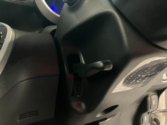 Ｎ−ＢＯＸカスタムＧ・Ｌパッケージ　フルセグナビ　バックカメラ　車検整備付フルセグナビ　バックカメラ　ＤＶＤ再生　Ｂｌｕｅｔｏｏｔｈ　ＨＩＤヘッドライト　オートエアコン　スマートキー　電動格納式ミラー　左側電動スライドドア　エコアイドル（滋賀県）の中古車