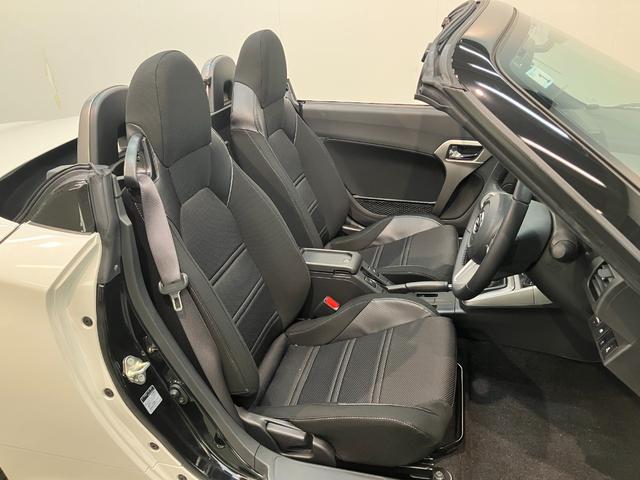 コペンセロ　５ＭＴ　ターボ　フルセグナビ　ＬＥＤ　届出済未使用車電動オープンルーフ　リアコーナーセンサー　７インチフルセグナビ　ＤＶＤ再生　Ｂｌｕｅｔｏｏｔｈ　ＵＳＢ　シートヒーター　ＬＥＤヘッドライト　オートライト　スマートキー　オートエアコン（滋賀県）の中古車