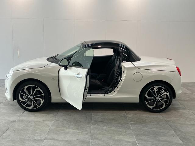 コペンセロ　５ＭＴ　ターボ　フルセグナビ　ＬＥＤ　届出済未使用車電動オープンルーフ　リアコーナーセンサー　７インチフルセグナビ　ＤＶＤ再生　Ｂｌｕｅｔｏｏｔｈ　ＵＳＢ　シートヒーター　ＬＥＤヘッドライト　オートライト　スマートキー　オートエアコン（滋賀県）の中古車