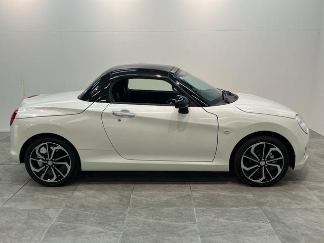 コペンセロ　５ＭＴ　ターボ　フルセグナビ　ＬＥＤ　届出済未使用車電動オープンルーフ　リアコーナーセンサー　７インチフルセグナビ　ＤＶＤ再生　Ｂｌｕｅｔｏｏｔｈ　ＵＳＢ　シートヒーター　ＬＥＤヘッドライト　オートライト　スマートキー　オートエアコン（滋賀県）の中古車