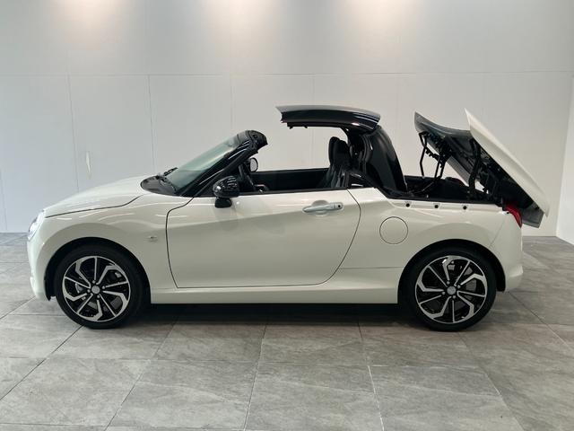 コペンセロ　５ＭＴ　ターボ　フルセグナビ　ＬＥＤ　届出済未使用車電動オープンルーフ　リアコーナーセンサー　７インチフルセグナビ　ＤＶＤ再生　Ｂｌｕｅｔｏｏｔｈ　ＵＳＢ　シートヒーター　ＬＥＤヘッドライト　オートライト　スマートキー　オートエアコン（滋賀県）の中古車