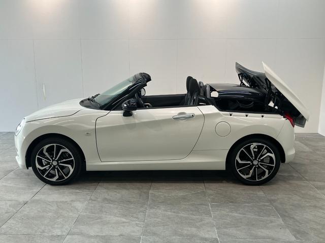 コペンセロ　５ＭＴ　ターボ　フルセグナビ　ＬＥＤ　届出済未使用車電動オープンルーフ　リアコーナーセンサー　７インチフルセグナビ　ＤＶＤ再生　Ｂｌｕｅｔｏｏｔｈ　ＵＳＢ　シートヒーター　ＬＥＤヘッドライト　オートライト　スマートキー　オートエアコン（滋賀県）の中古車