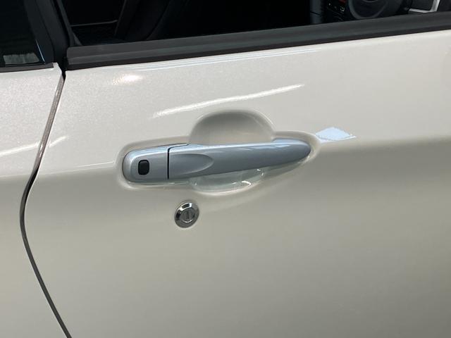 コペンセロ　５ＭＴ　ターボ　フルセグナビ　ＬＥＤ　届出済未使用車電動オープンルーフ　リアコーナーセンサー　７インチフルセグナビ　ＤＶＤ再生　Ｂｌｕｅｔｏｏｔｈ　ＵＳＢ　シートヒーター　ＬＥＤヘッドライト　オートライト　スマートキー　オートエアコン（滋賀県）の中古車